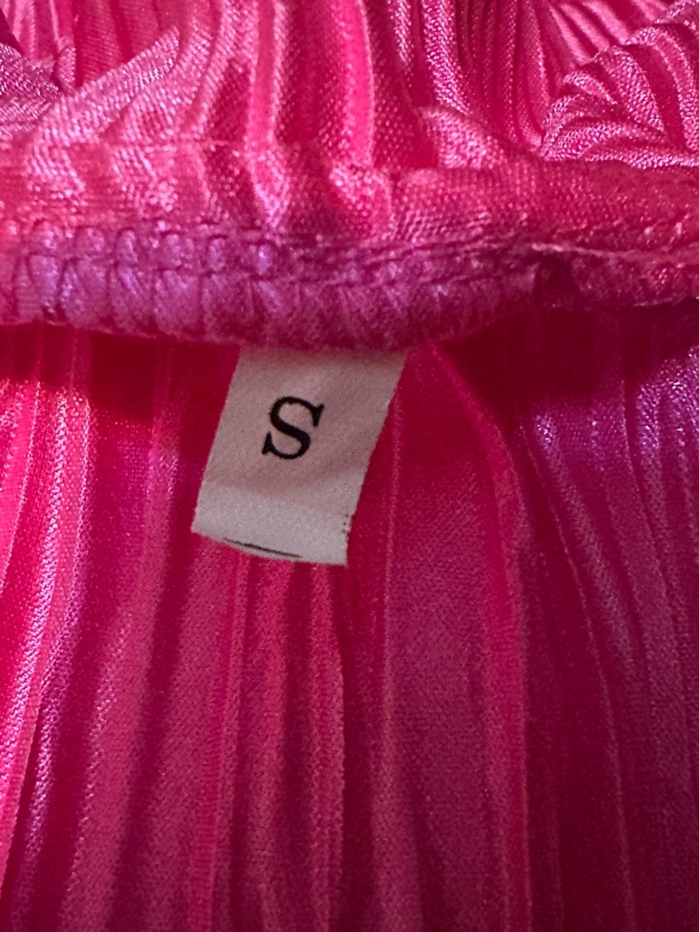 Fuchsia Pleated Plisse Button Up Two-Piece Set - Picture 8 of 9